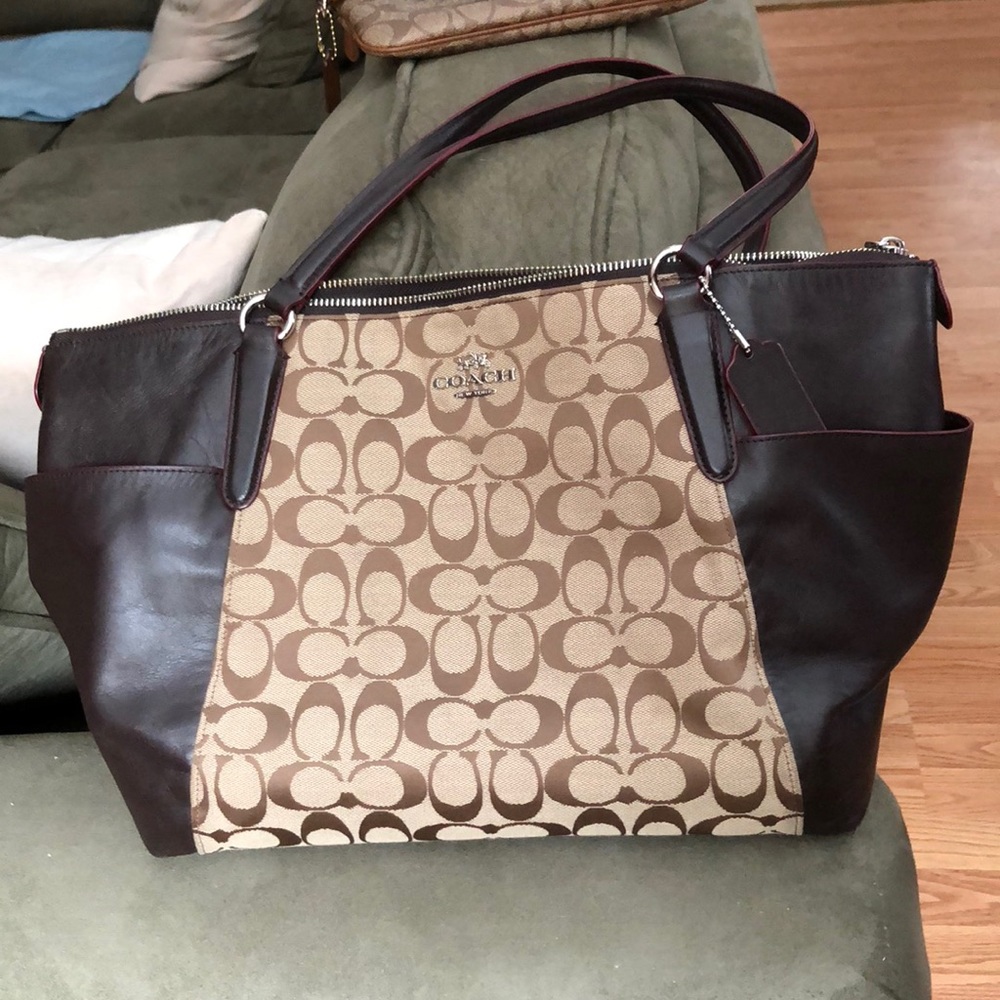Coach Purse 🎀